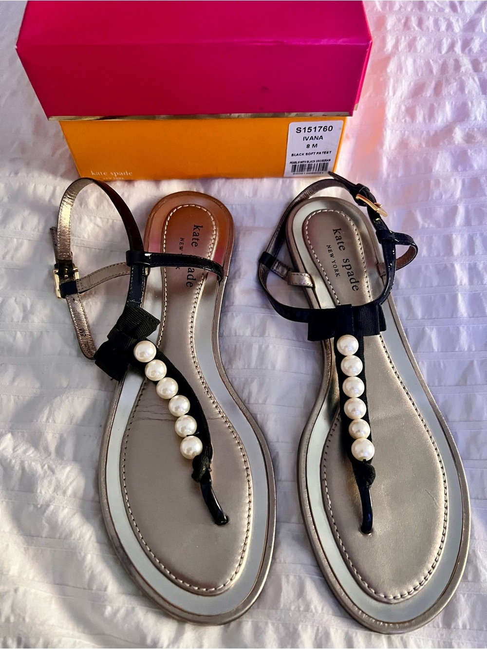 Kate Spade faux pearl with bow Sandals - Picture 4 of 10
